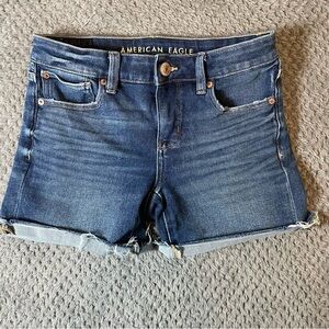 American Eagle The Dream Short Womens Size 2 Blue Denim Distressed Cutoff